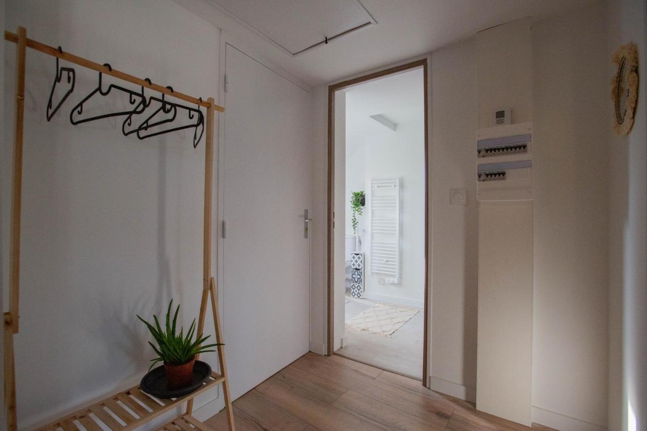 Faubourg Des Voyageurs N°7 Apartment Saran Bagian luar foto