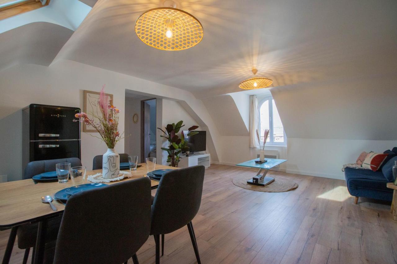 Faubourg Des Voyageurs N°7 Apartment Saran Bagian luar foto
