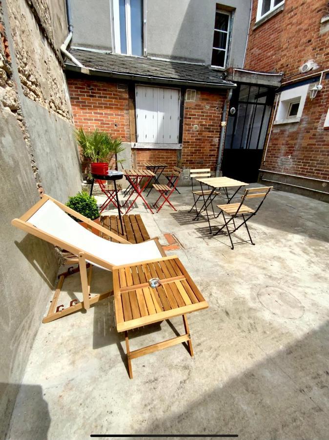 Faubourg Des Voyageurs N°7 Apartment Saran Bagian luar foto